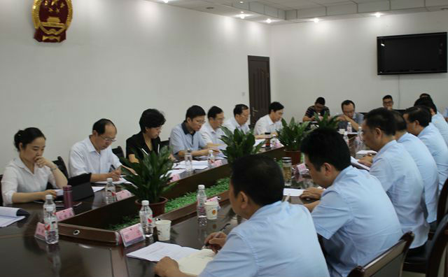 利川法院座谈.jpg