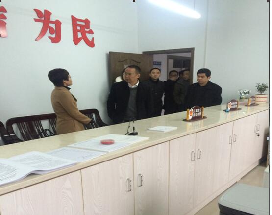 QQ截图20151230085529.jpg