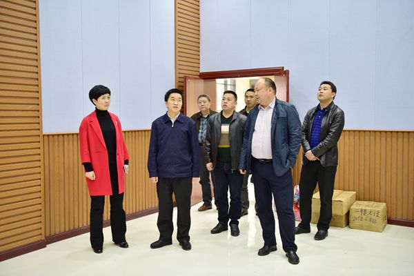 参观.JPG